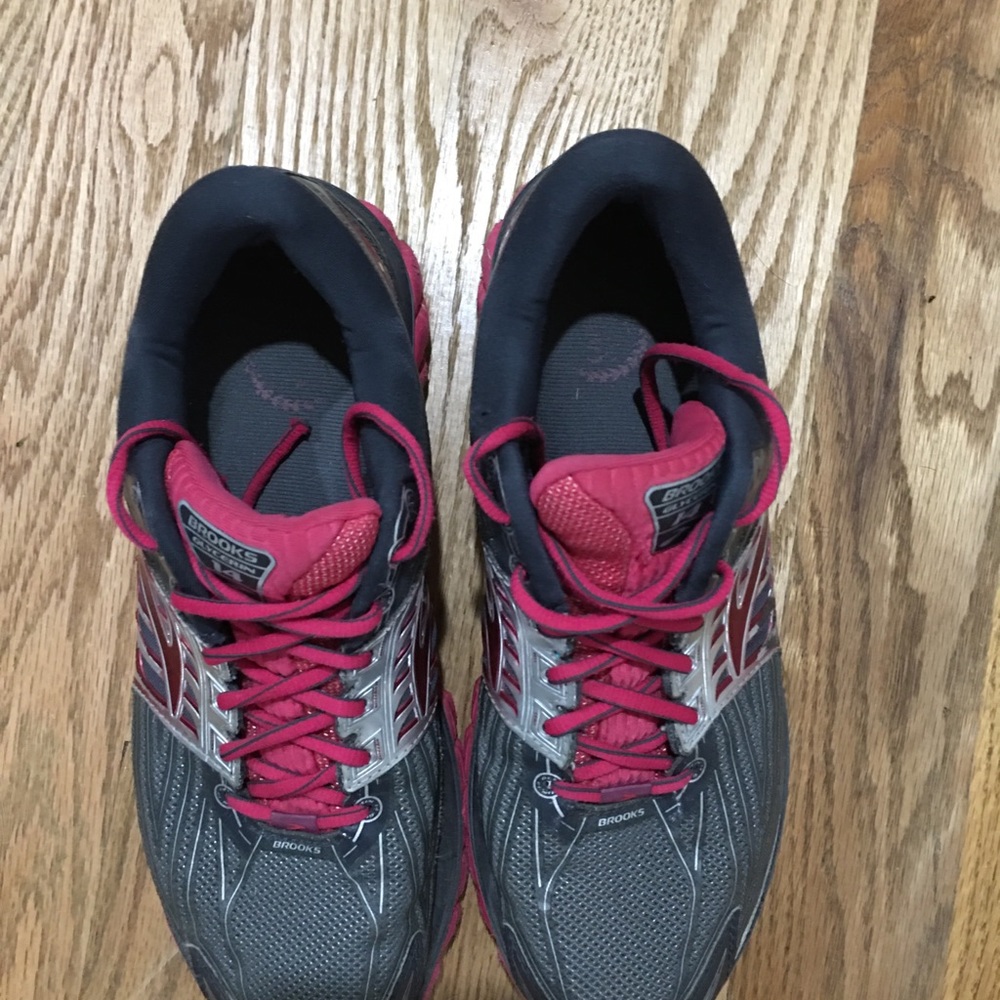 Women’s Brookes Glycerin